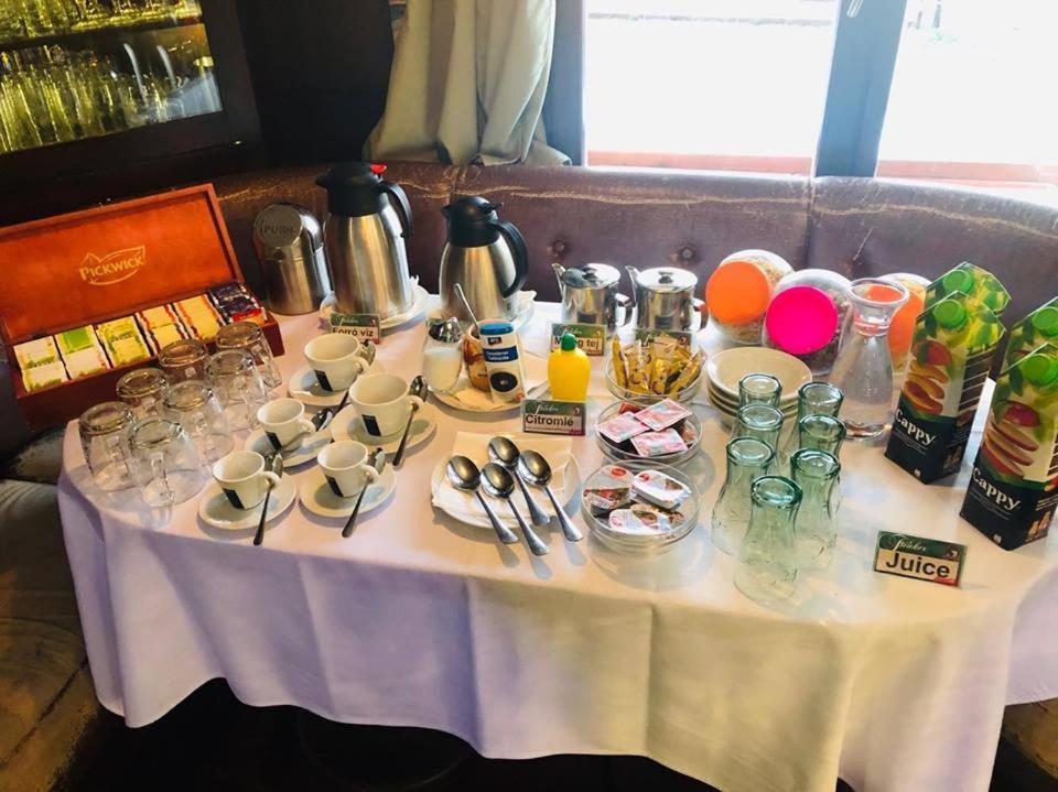 Zalaszentgrót Fiaker Panzio Bed & Breakfast エクステリア 写真